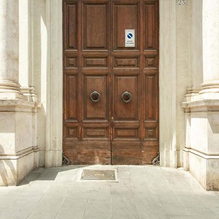 Rotonda 23 - Pantheon View Lägenhet Rom Exteriör bild